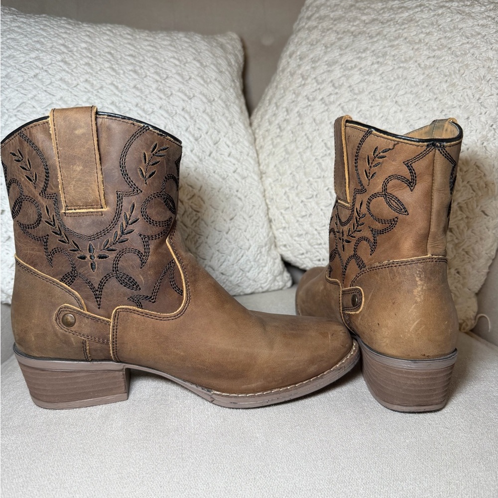 Short Brown Western Ankle Boots
